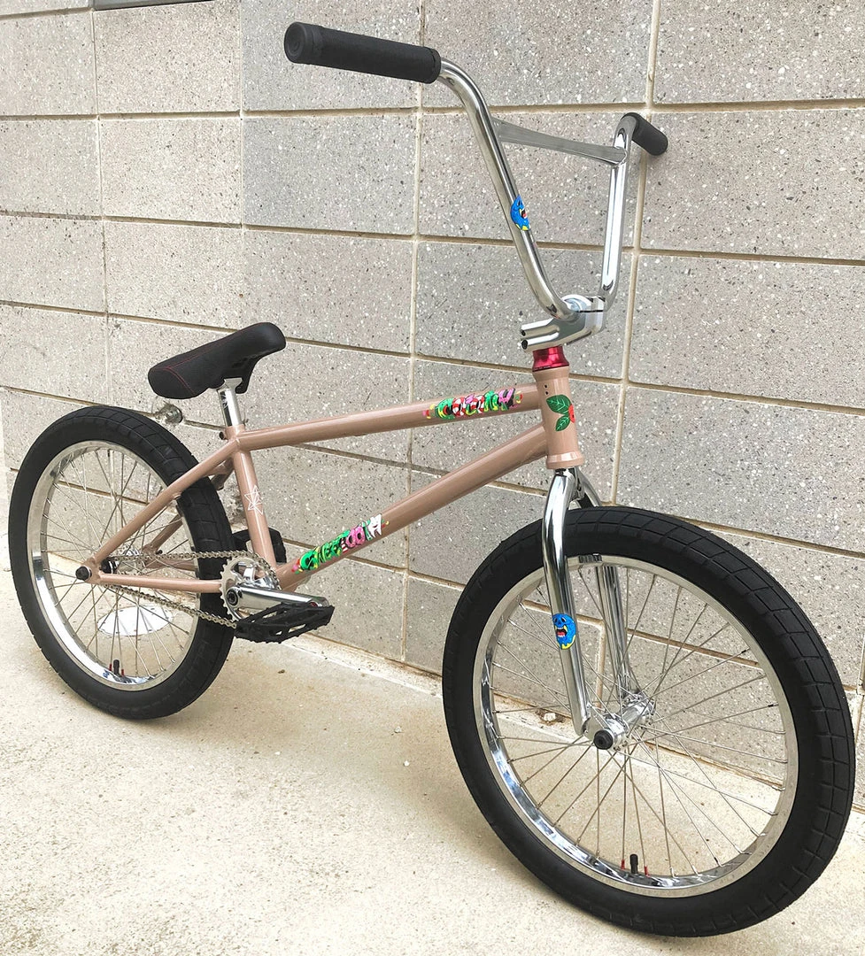 Colony BMX Colony Sweet Tooth Custom BMX Bike (2022) BIKES 3 Colony BMX Colony Sweet Tooth Custom BMX Bike (2022) BIKES
