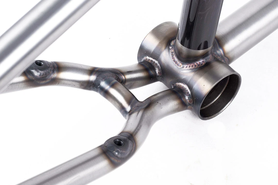 FRAMES Cult Walsh Frame 6 FRAMES Cult Walsh Frame