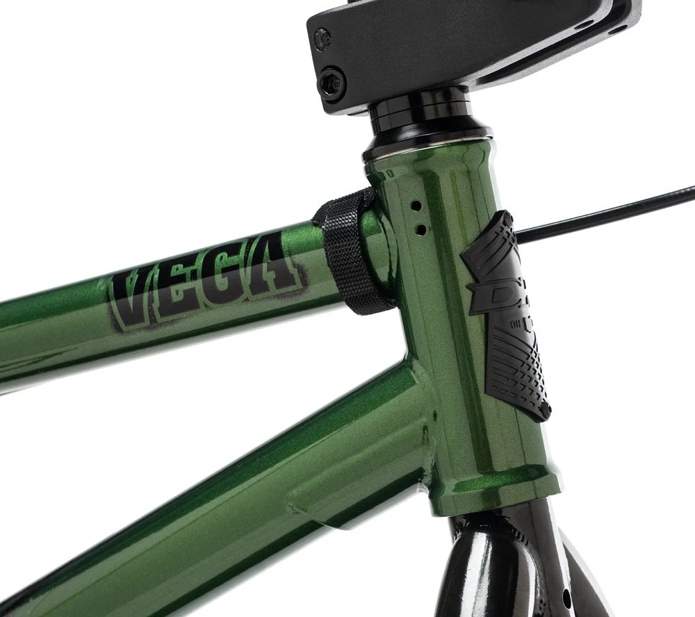 DK Bicycles DK Vega 22" BMX Bike (2021) BIKES 5 DK Bicycles DK Vega 22" BMX Bike (2021) BIKES