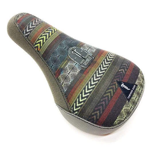 Tempered Zephyr Pivotal Seat 1 Tempered Zephyr Pivotal Seat