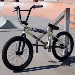 United Bike Co. United Motocross BMX Bike (2021) 11 United Bike Co. United Motocross BMX Bike (2021)