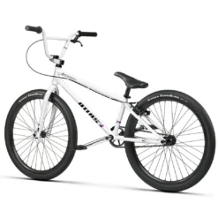 Wethepeople Atlas 24